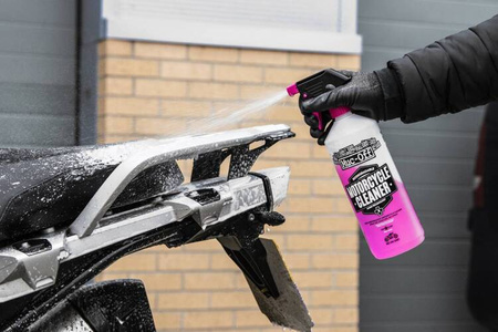 664-CTJ - Biodegradowalny płyn do mycia motocykla z nanotechnologią z atomizerem - 1l - Nano Tech Motorcycle Cleaner