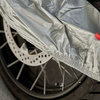 POKROWIEC NA MOTOCYKL REBELHORN COVER 2 Z MIEJSCEM NA KUFER BLACK SILVER M