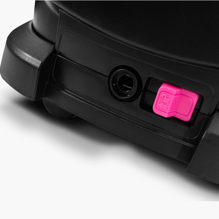 Muc-Off 21180 - Mobilna myjka ciśnieniowa + 1L Nano Tech Motorcycle Cleaner