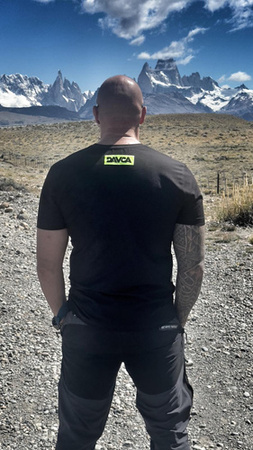 DAVCA T-shirt Fluo logo
