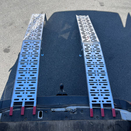 SHARK najazdy aluminiowe, nośność max. 900 kg [2 szt]