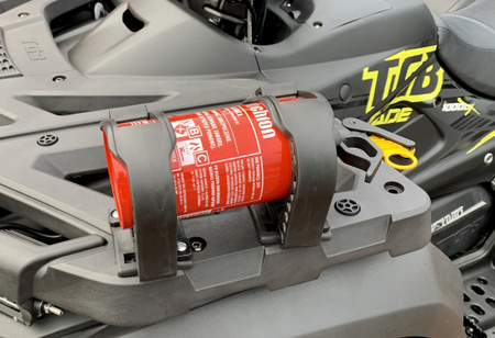 Gaśnica z uchwytami montażowymi