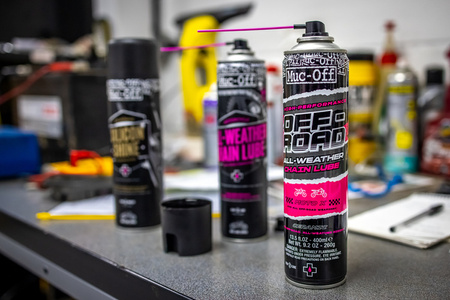 Muc-Off 20452 - Smar offroad na zmienne warunki pogodowe, baza ceramiczna - 400ml - Off-Road All-Weather Chain Lube