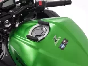 Kawasaki Z 300 (2015) Tank ring Lock it