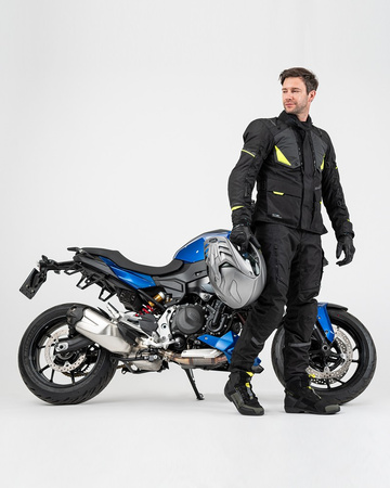 RUNNER MEN JKT BLK M