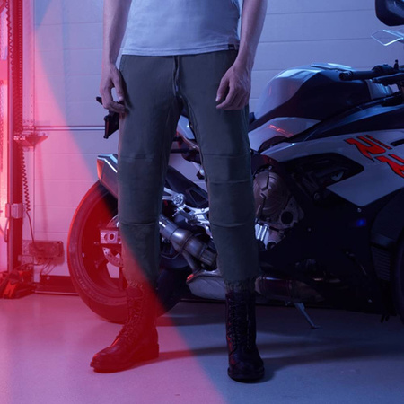 J109 Moto Jogger