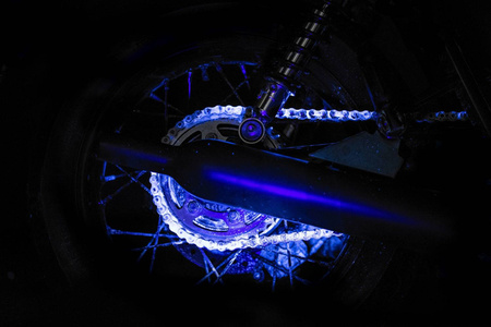 Muc-Off 611 - Smar do łańcucha odporny na wodę - 400ml - Wet Chain Lube