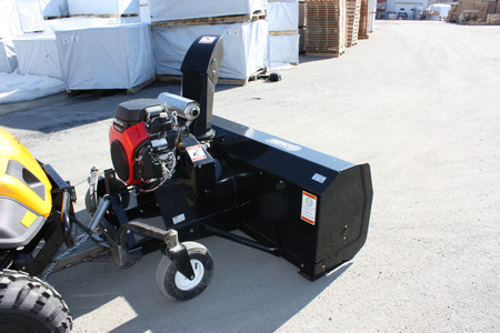 BERCOMAC profesjonalna odśnieżarka 66" (167 cm) silnik Honda 22HP