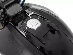 Ducati Diavel 1260/S (2019-) Tank ring Lock it