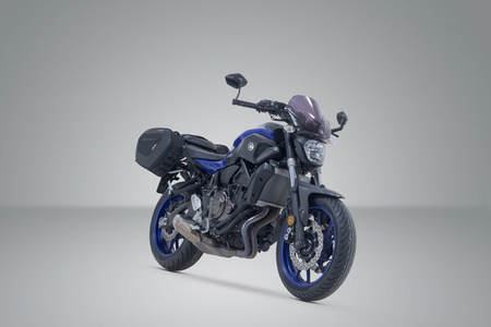 ZESTAW SAKW PRO BLAZE H I STELAŻY SW-MOTECH YAMAHA MT-07 (20-24) BLACK